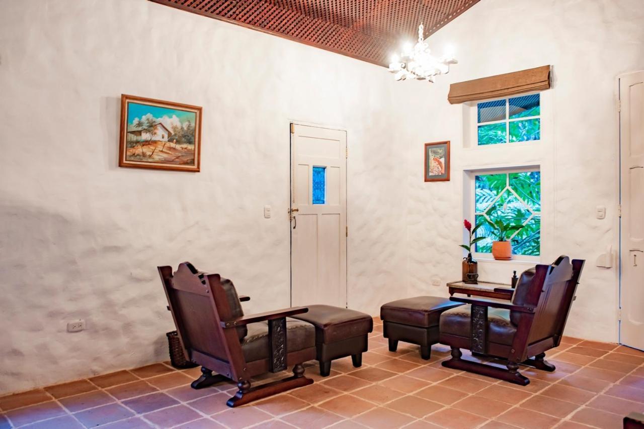 Hotel Don Ernesto By La Chimba San José Buitenkant foto