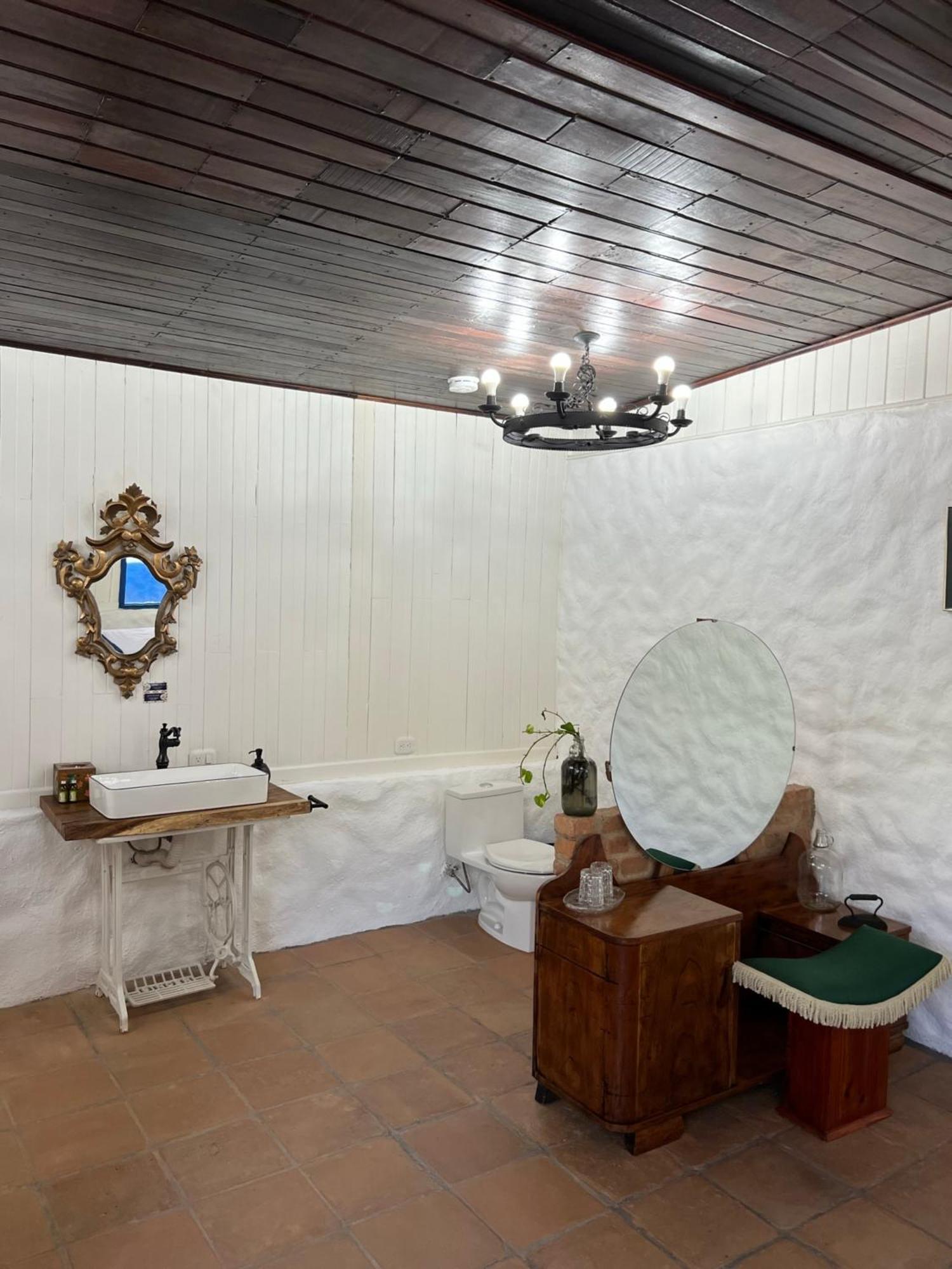 Hotel Don Ernesto By La Chimba San José Buitenkant foto